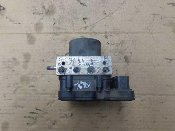 BLOC ABS VW POLO 6R 1.6TDI 2013 - Vue 1